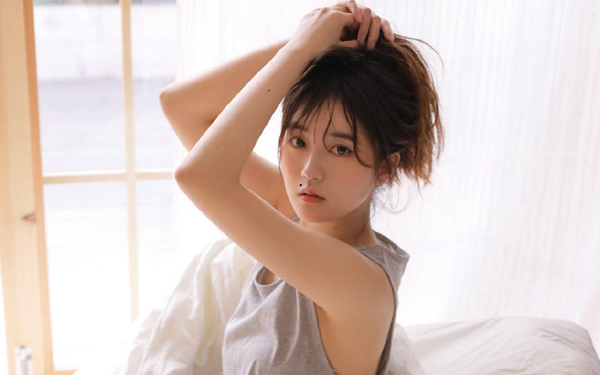 泰国电影 你好 里面有个小牌子 陌生人